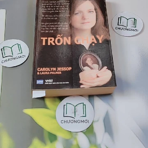 Trốn Chạy - Carolyn Jessop & Laura Palmer