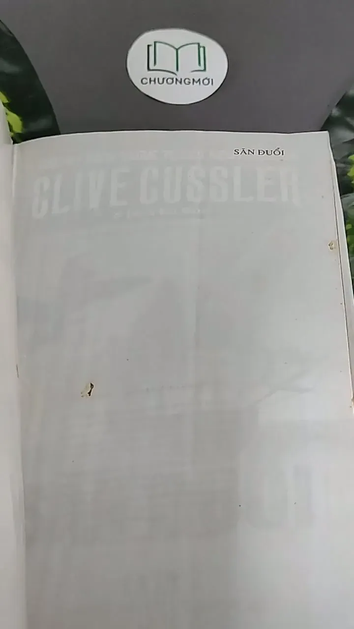 Săn Đuổi (2012) - Clive Cussler 603337