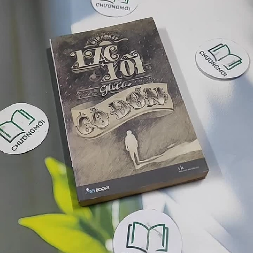 Lạc Lối Giữa Cô Đơn - Minh Nhật