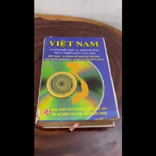 II Sách Hay: Việt Nam 15 Năm Đổi Mới Và Định Hướng Phát Triển Đến Năm 2020 - 2002