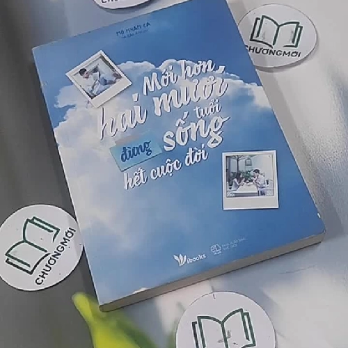 Mới Hơn Hai Mươi Tuổi Đừng Sống Hết Cuộc Đời - Mộ Nhan Ca