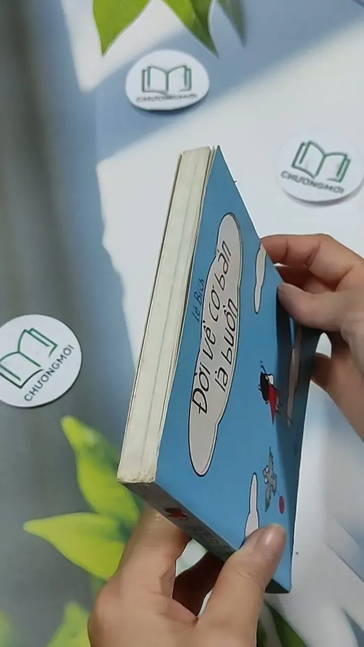 Đời Về Cơ Bản Là Buồn Cười - Lê Bích 703161