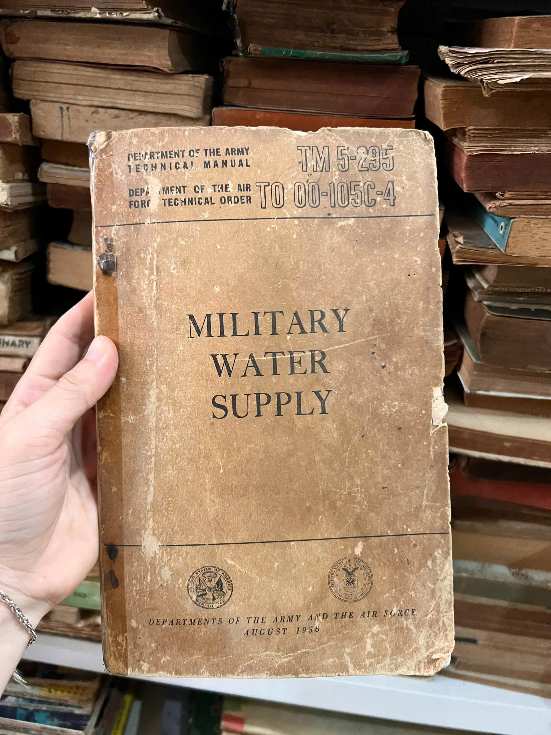 Military Water Supply by  - Sách Book Cover - Ngọc Hiển Books