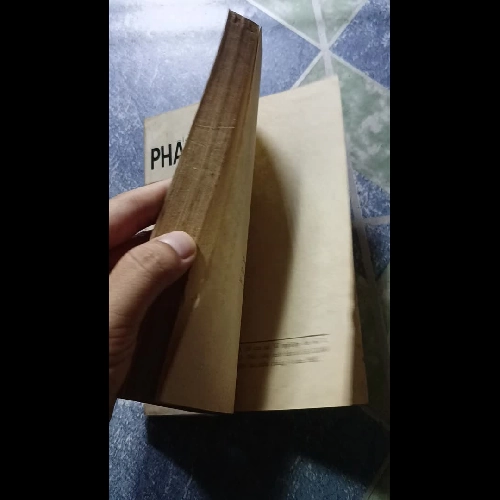 Phấn thông vàng - Xuân Diệu