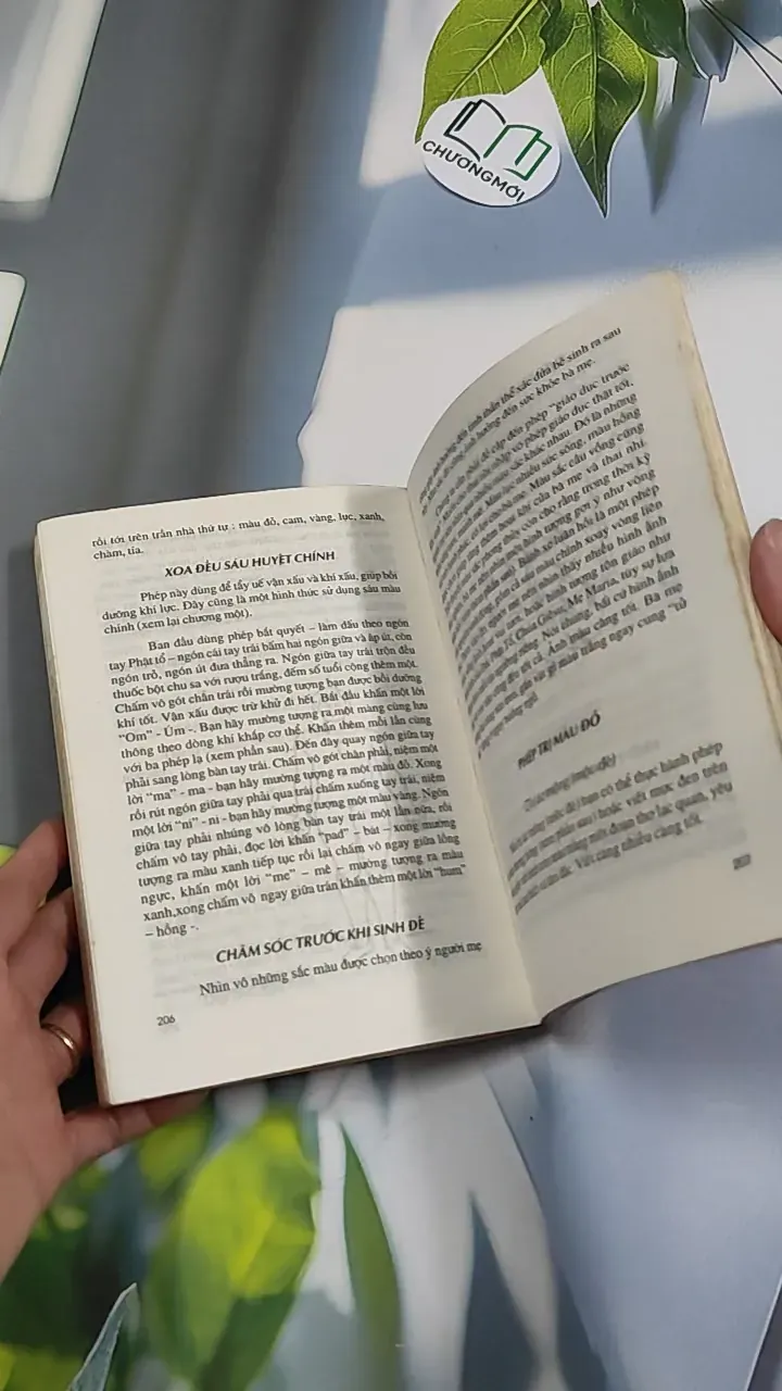 [XƯA] Nghệ Thuật Sử Dụng Màu Sắc Trong Cuộc Sống (1999) - Đào Đăng Trạch Thiên 776167