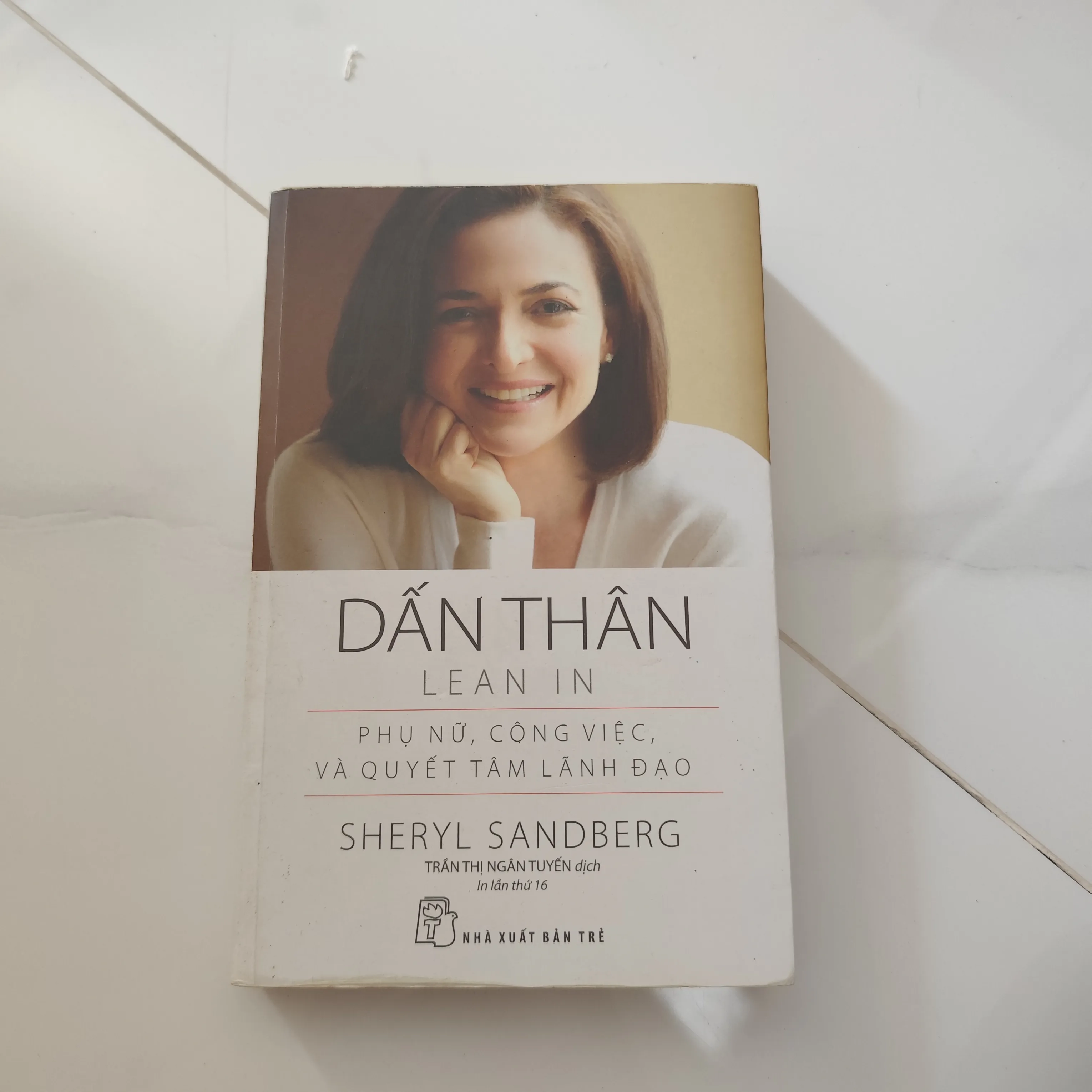 Dấn thân - Phụ nữ, công việc và quyết tâm lãnh đạo by  - Sách Book Cover - Ngọc Hiển Books