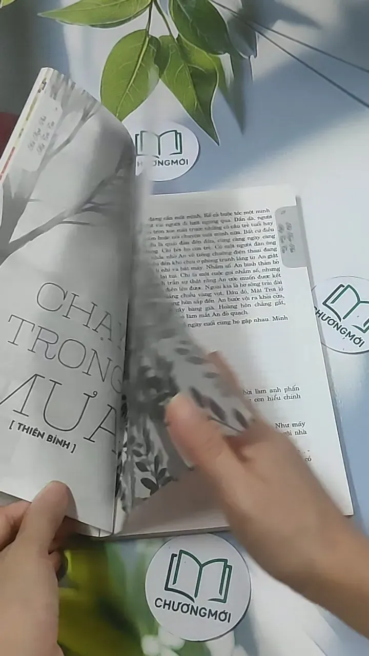 Nơi ngực phải một trái tim 688605
