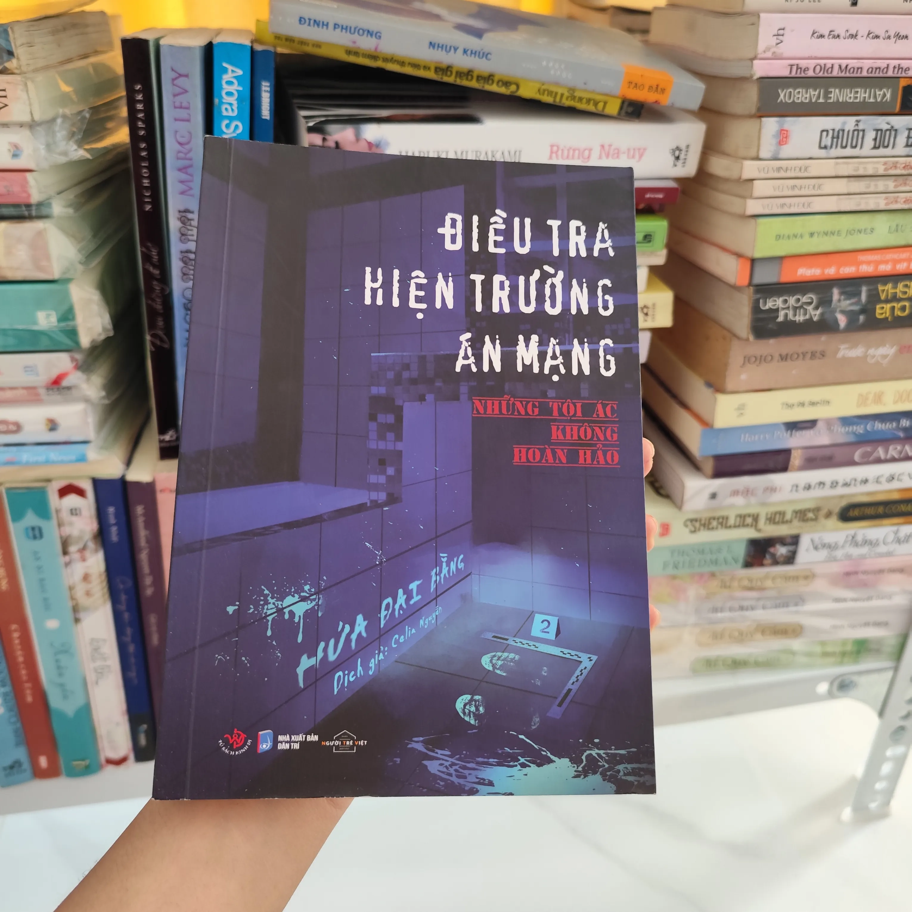Điều tra hiện trường án mạng- Những tội ác không hoàn hảo by  - Sách Book Cover - Ngọc Hiển Books