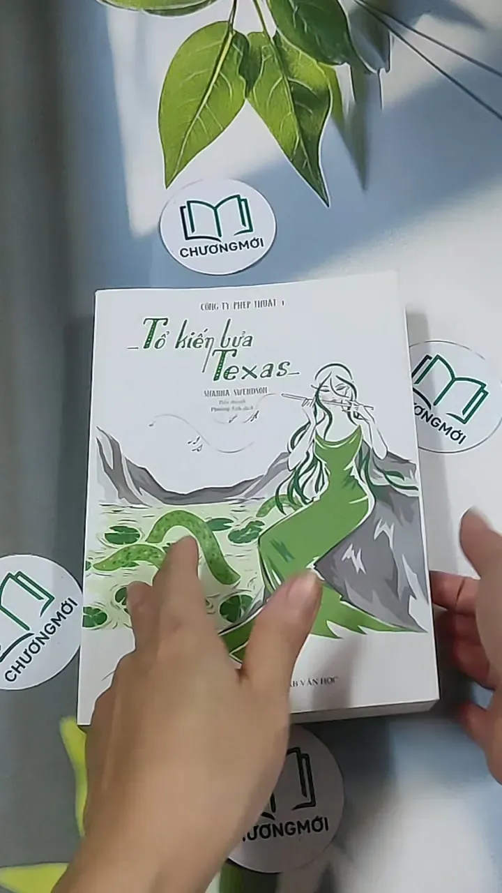 Tổ kiến lửa Texas - Shanna Swendson 688698