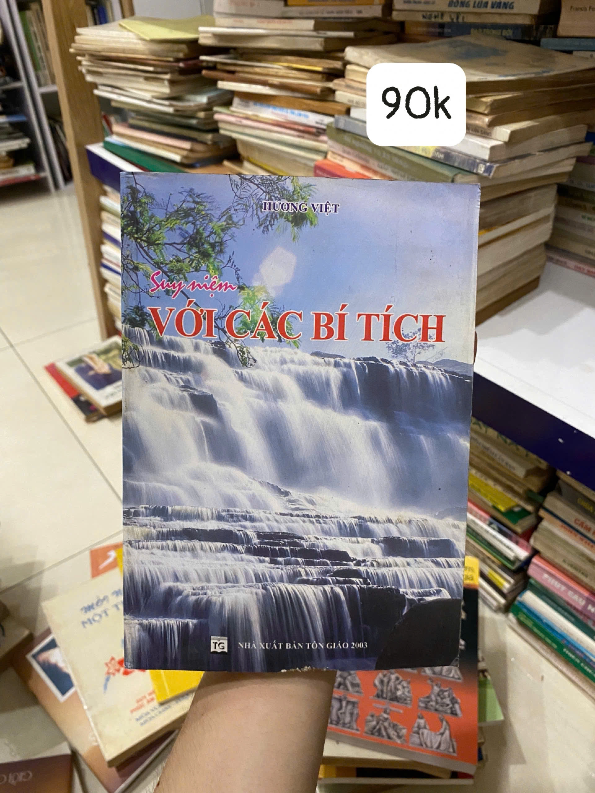 Suy niệm với các bí tích by  - Sách Book Cover - Ngọc Hiển Books