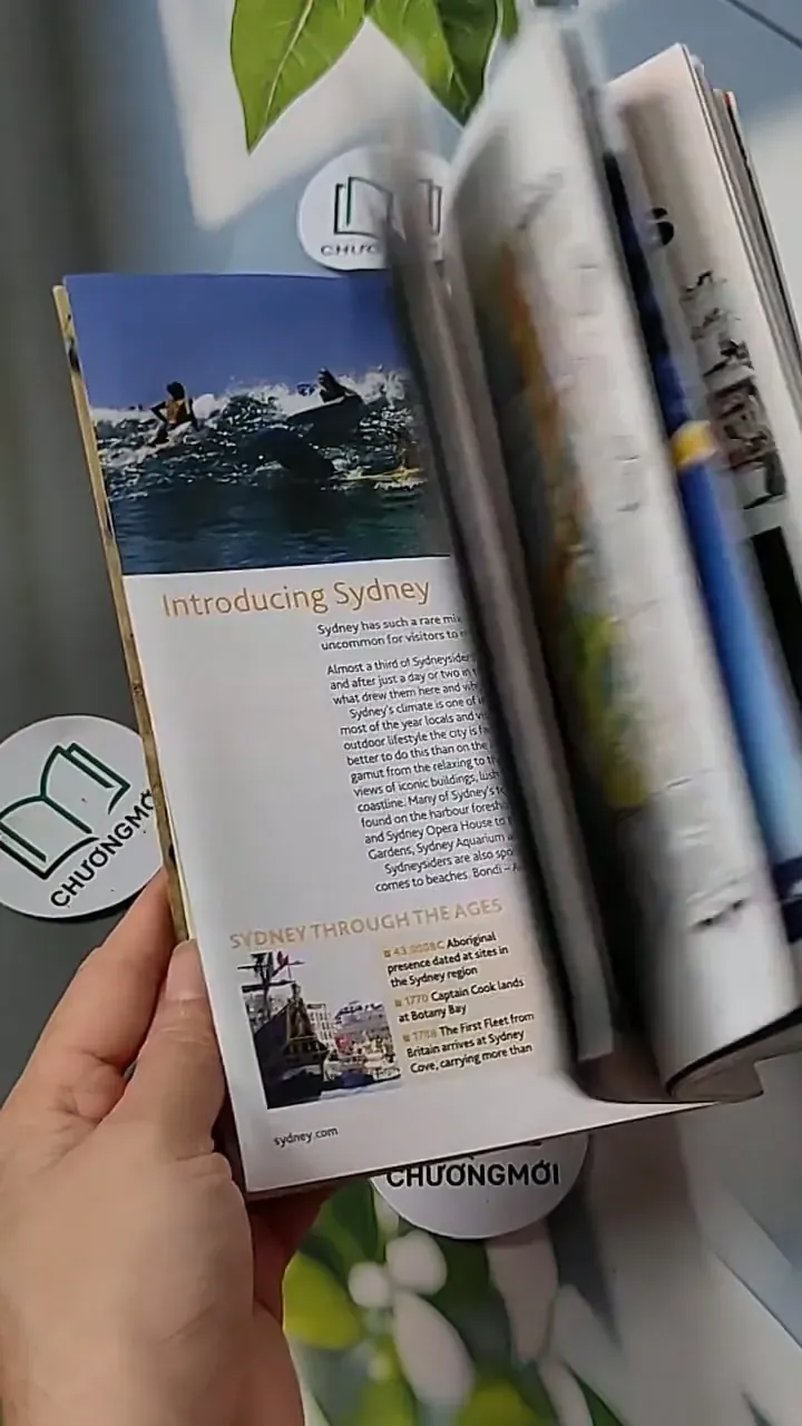 The Official Guide Sydney 2010 703071