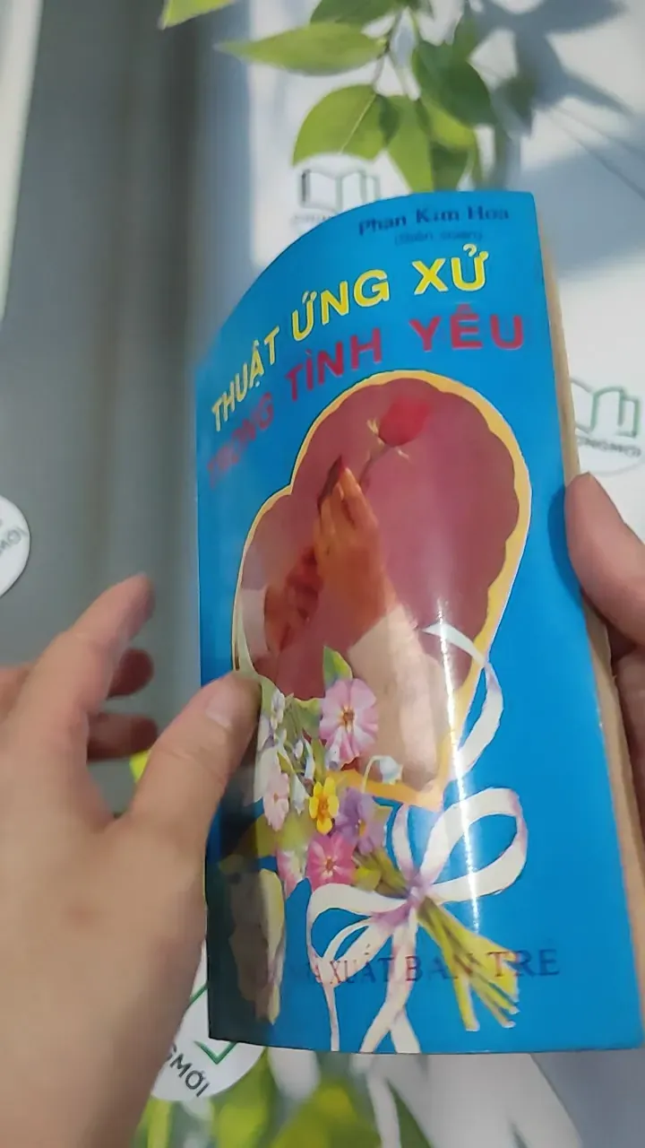 [XƯA] Thuật Ứng Xử Trong Tình Yêu (1995) - Phan Kim Hoa 776033