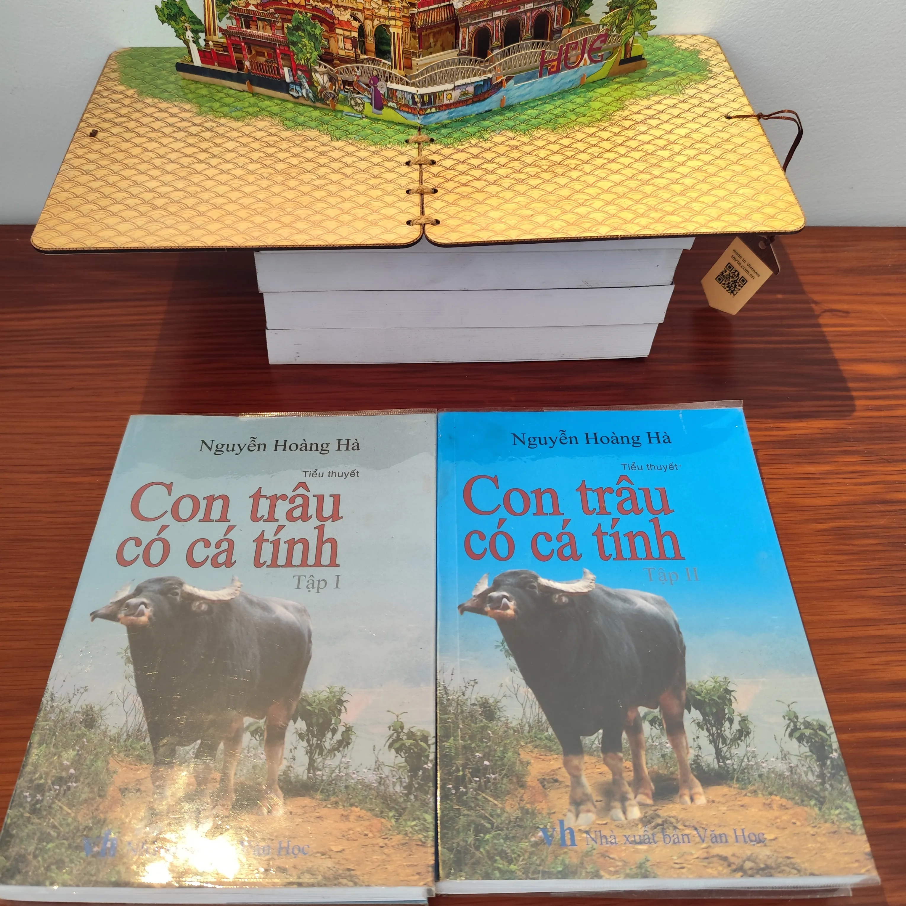 Con trâu có cá tính tập 1+ 2 by  - Sách Book Cover - Ngọc Hiển Books