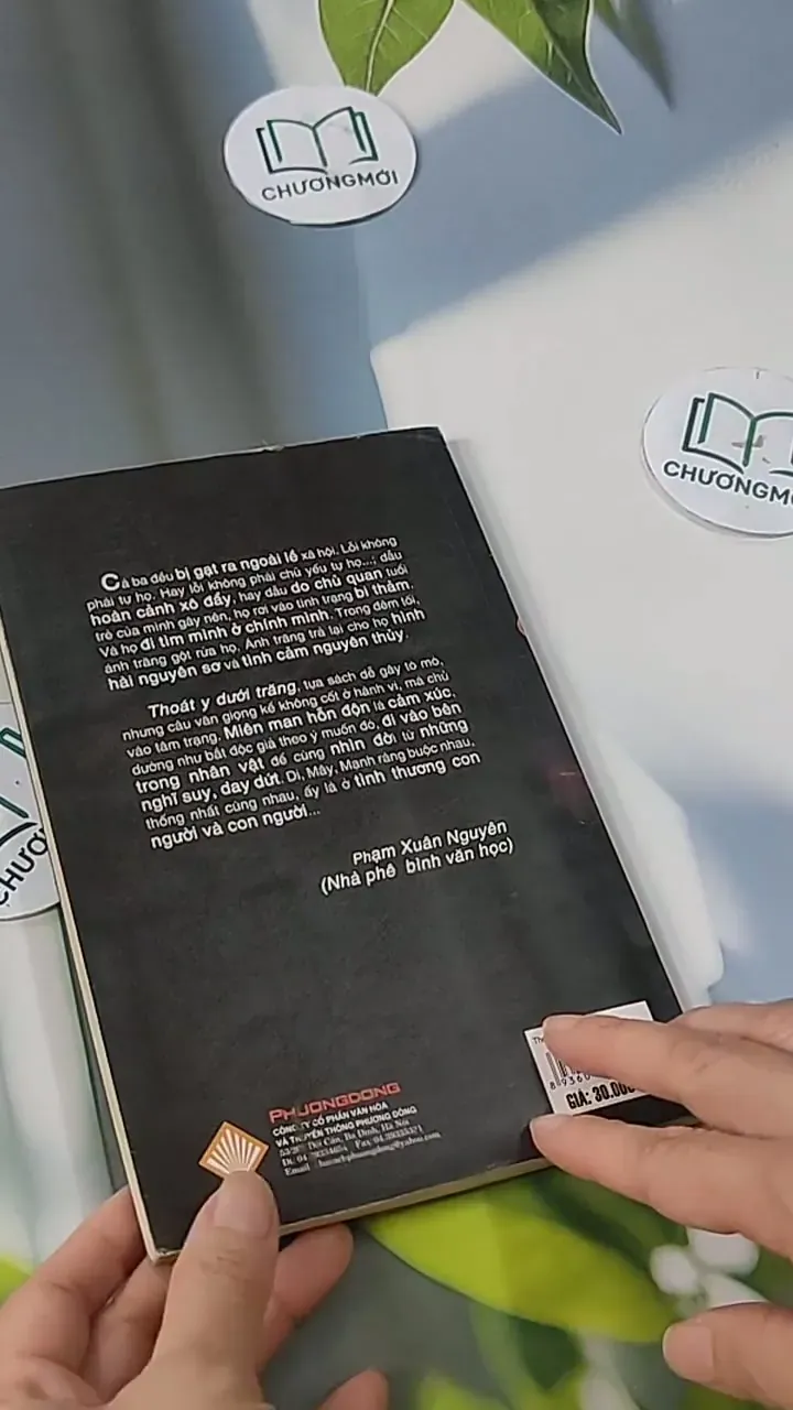 Thoát Y Dưới Trăng - Thuỷ Anna 705583