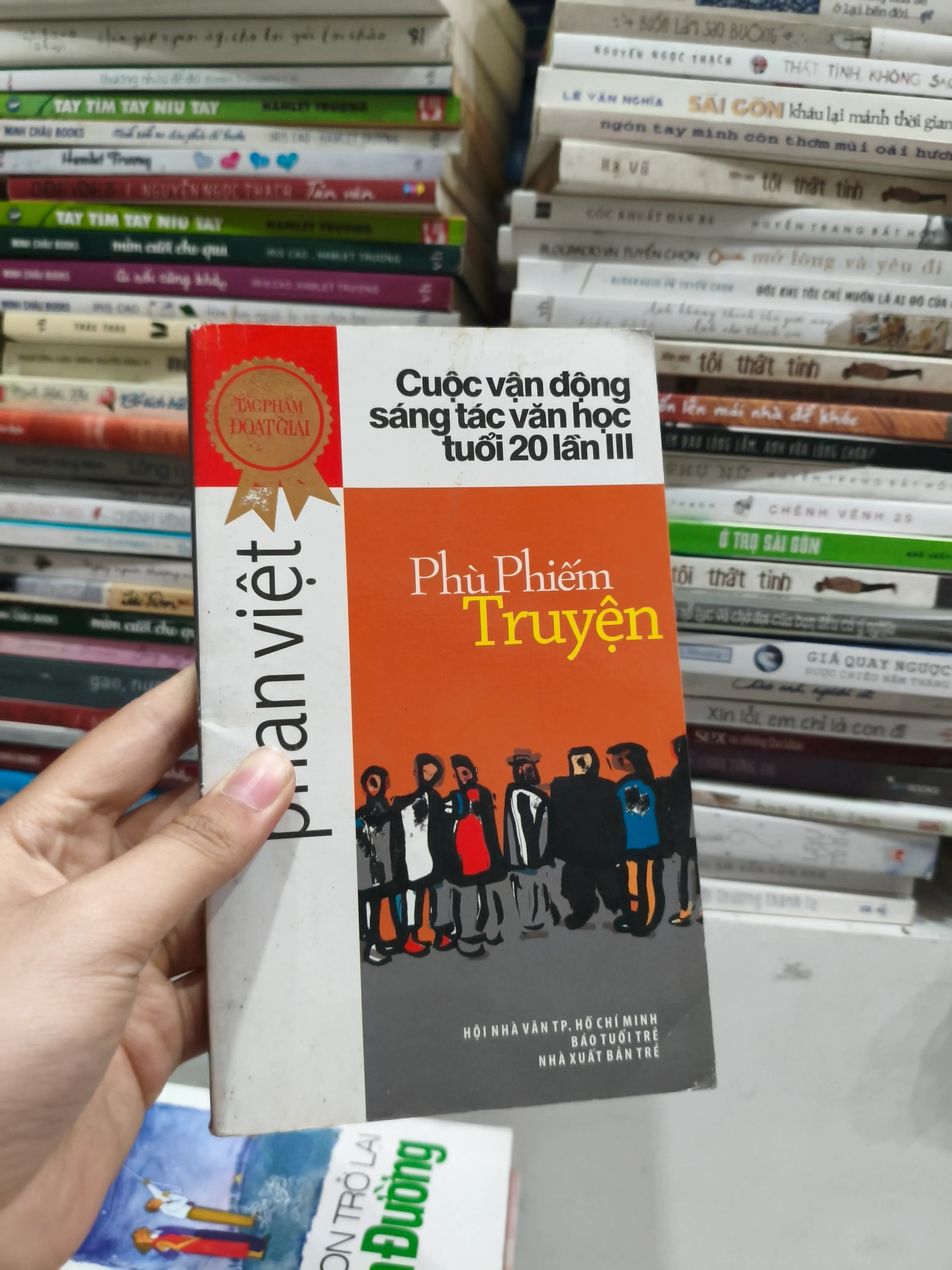 Phù phiếm truyện 🌱 by  - Sách Book Cover - Ngọc Hiển Books