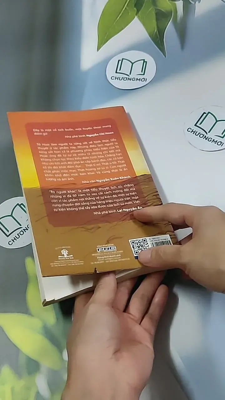 Ba người khác - Tô Hoài 698555