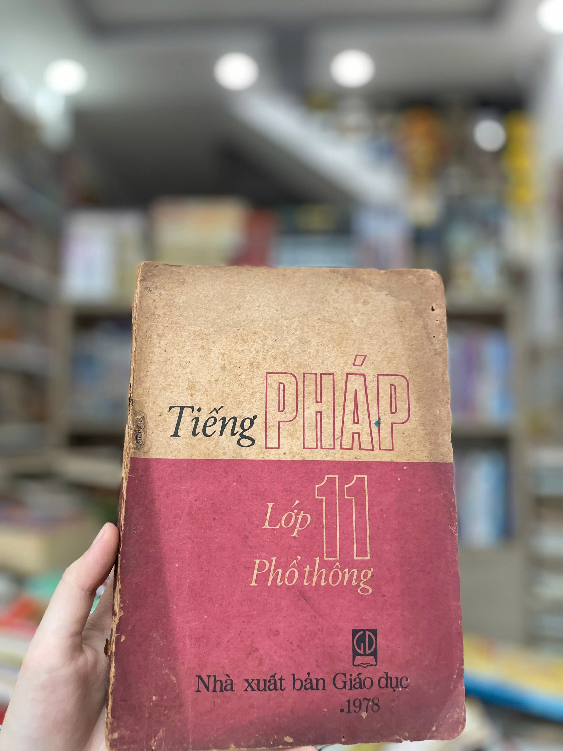 Tiếng Pháp Lớp 11Phổ Thông 1978 by  - Sách Book Cover - Ngọc Hiển Books