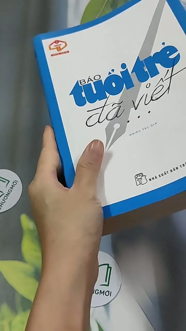 [MIỄN PHÍ BỌC SÁCH] Báo Tuổi trẻ đã viết... 698534