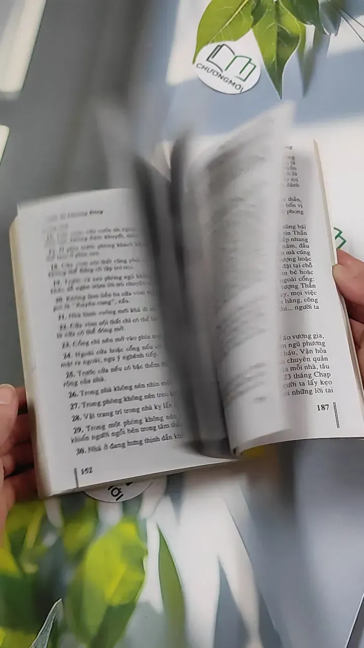 Huyền Bí Phương Đông Tiếng Nói Khuôn Mặt Bàn Tay - Thái Uyên & Vũ Đức 776123