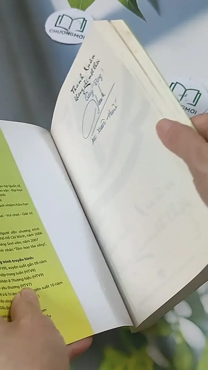 Thanh Xuân Không Chỉ Một Thời - MC Xuân Hiếu 705616