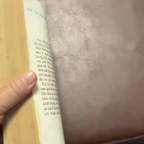 Sách “Nô tỳ Isaura” (Bernardo Guimarães)