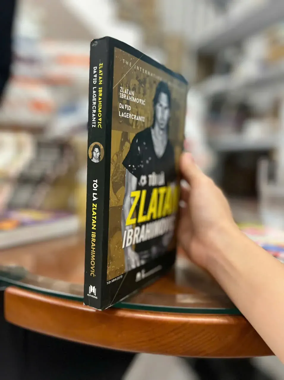 Tôi là Zlatan Ibrahmimovic ⭐ by  - Sách Book Cover - Ngọc Hiển Books