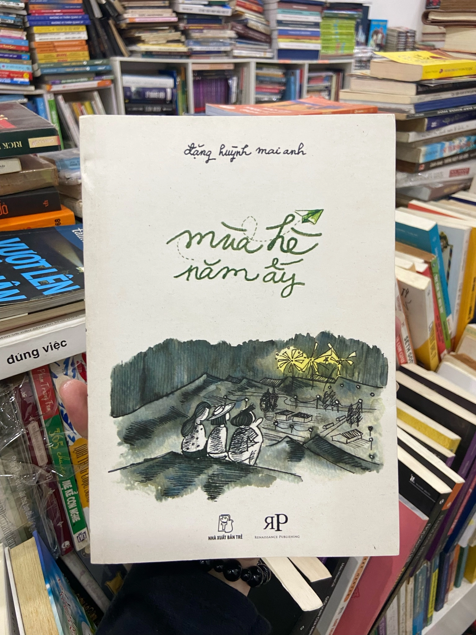 Mùa Hè Năm Ấy by  - Sách Book Cover - Ngọc Hiển Books