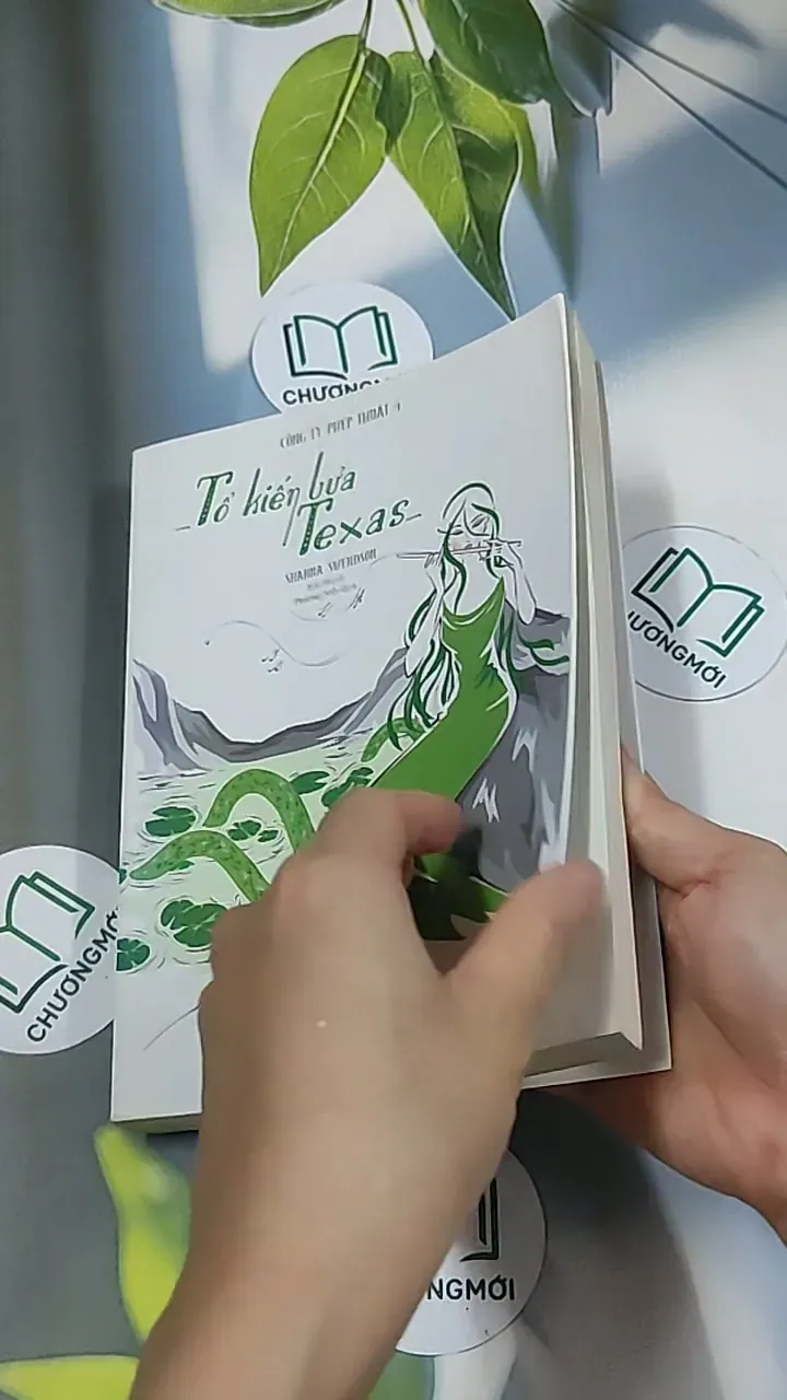 Tổ kiến lửa Texas - Shanna Swendson 688699