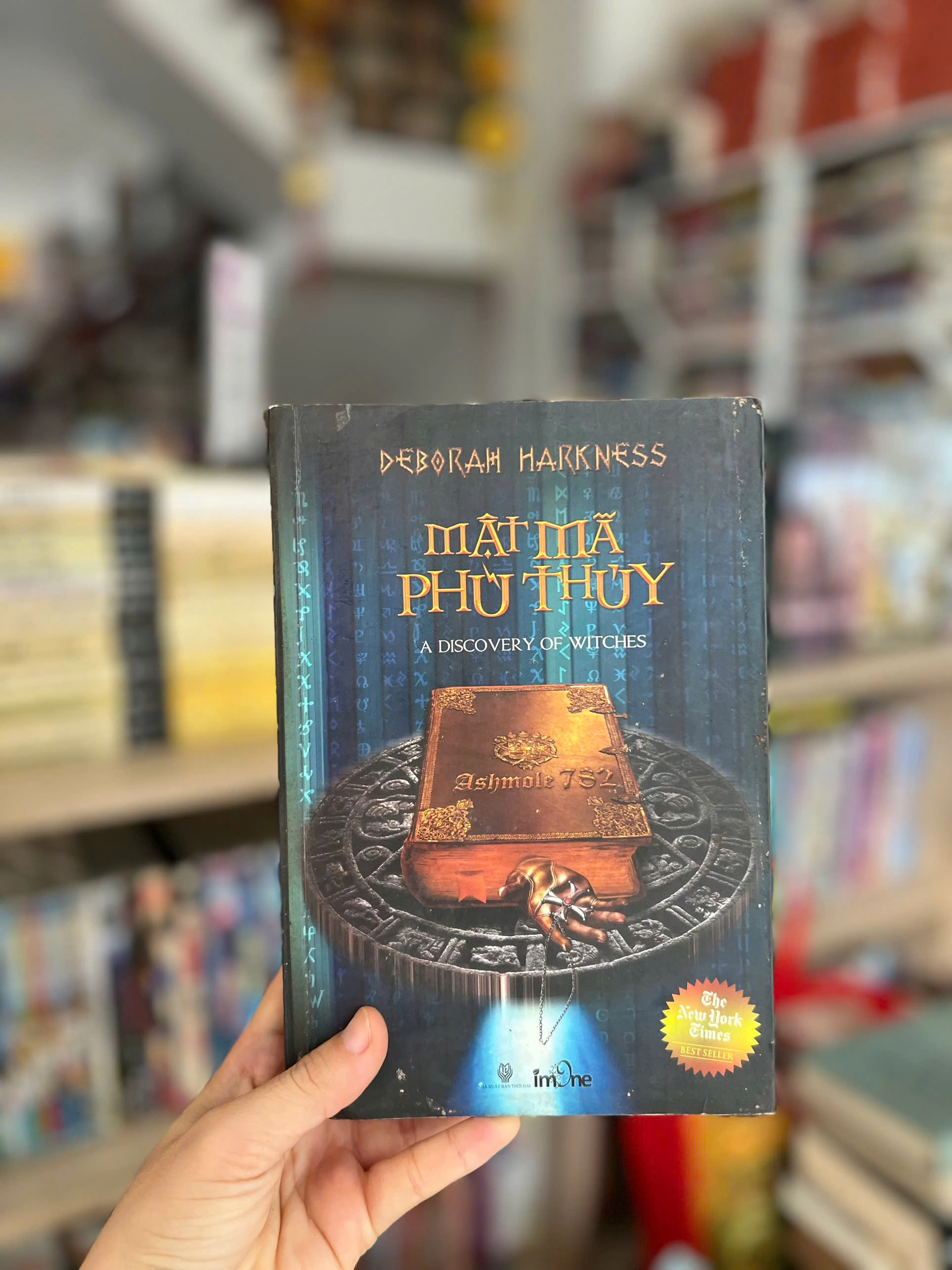 Mật Mã Phù Thủy - Deborah Harkness by  - Sách Book Cover - Ngọc Hiển Books