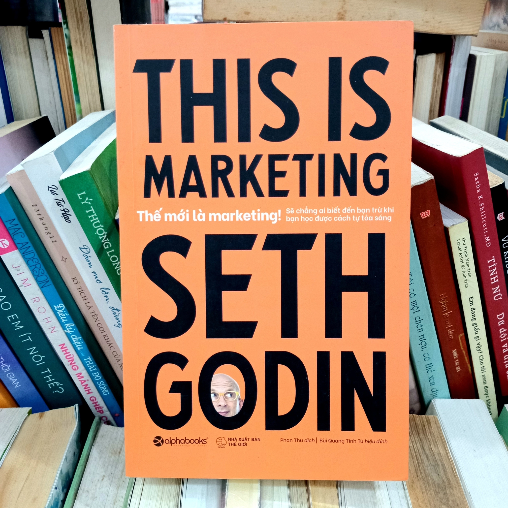 Thế mới là marketing 📚 by  - Sách Book Cover - Ngọc Hiển Books