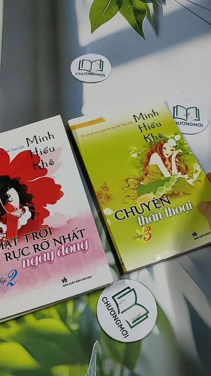 Trọn bộ Minh Hiểu Khê: Thủy tinh trong suốt - Mặt trời rực rỡ nhất ngày đông - Chuyện thầ 705757