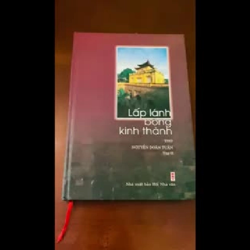 Lấp lánh bóng kinh thành 