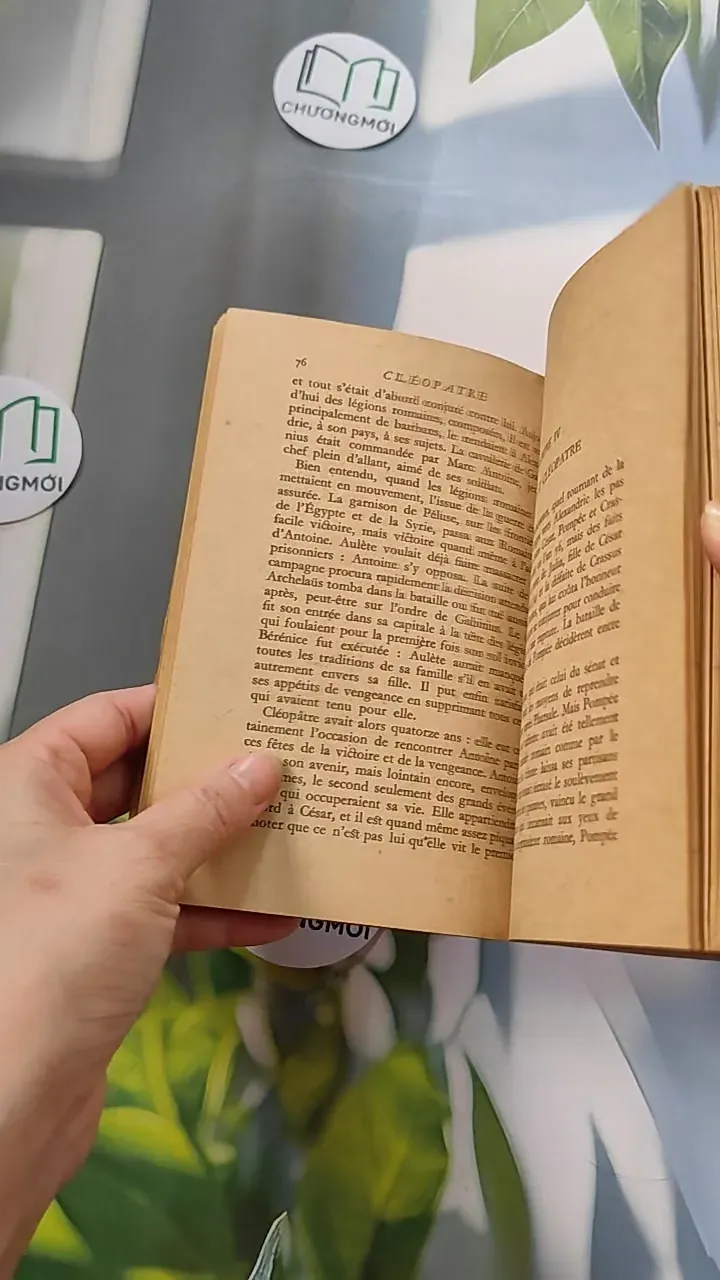 [MIỄN PHÍ BỌC SÁCH] [XƯA] Cléopâtre: Reine des Rois (1956) - Oscar de Wertheimer 754444