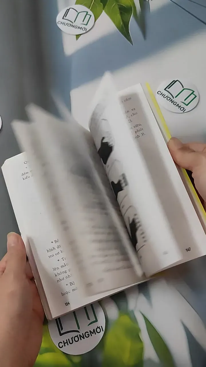 Khám Và Chữa Bệnh Qua Đôi Bàn Tay - Tào Nga 780827