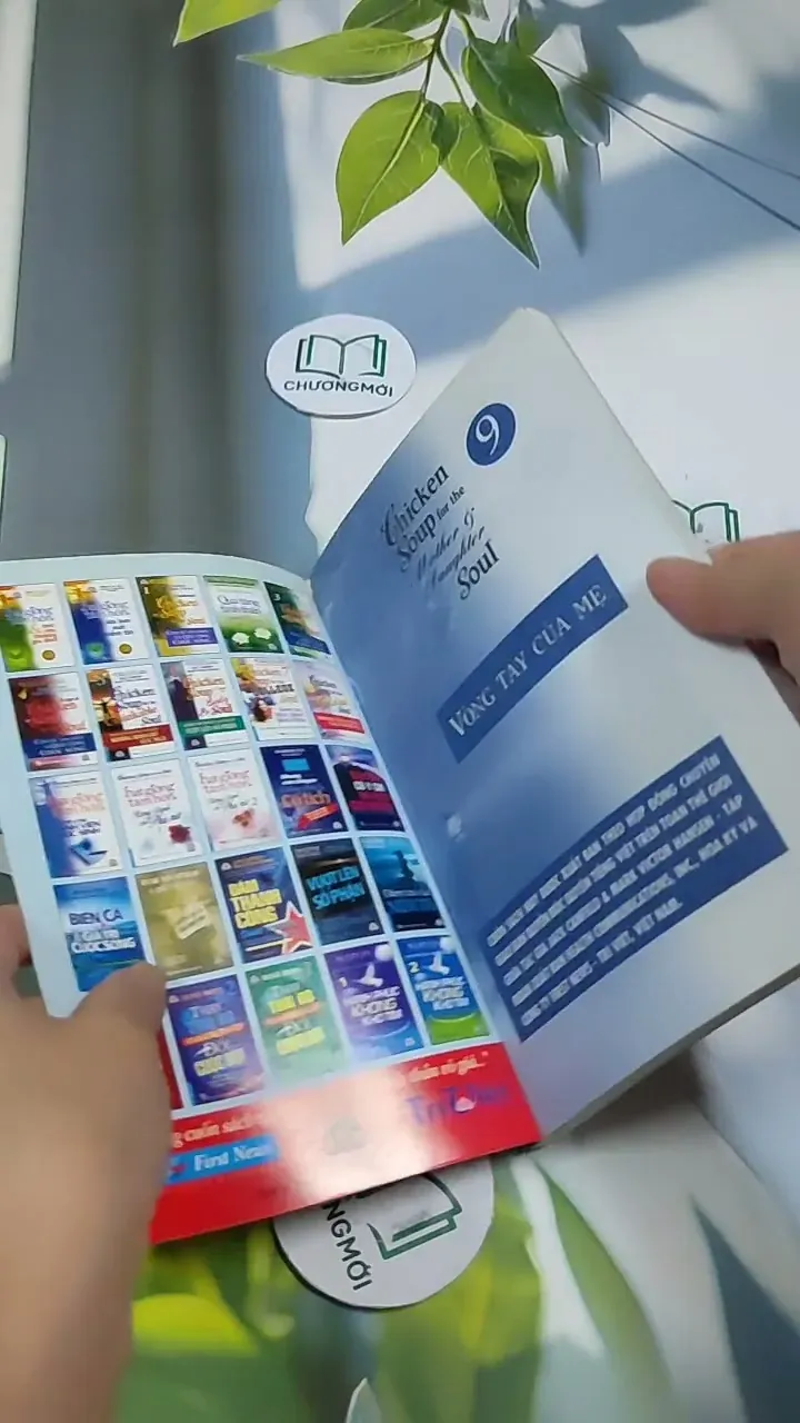 Chicken Soup For The Mother & Daughter - 9: Vòng Tay Của Mẹ - Jack Canfield, Mark Victor  705754