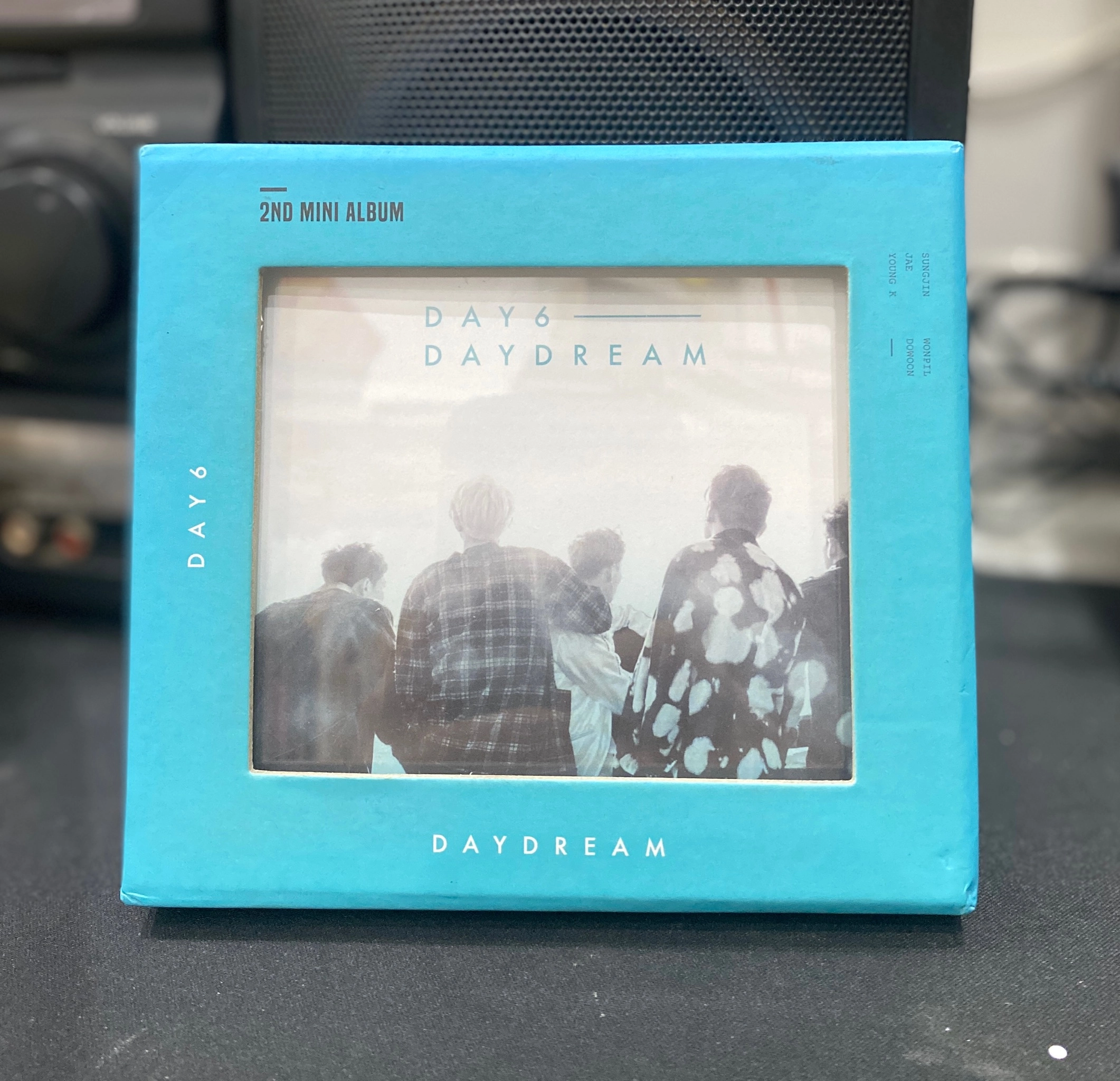 DAY6/DAYDREAM by  - Sách Book Cover - Ngọc Hiển Books