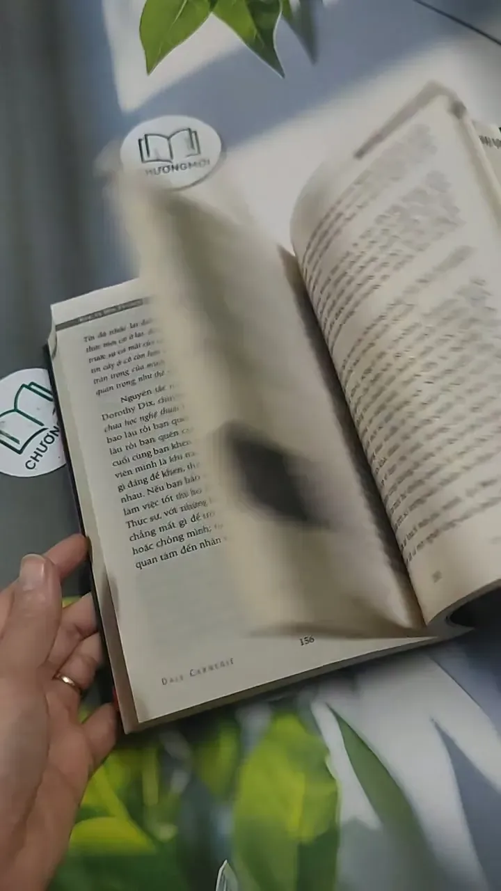 Đắc Nhân Tâm - Dale Carnegie 715579