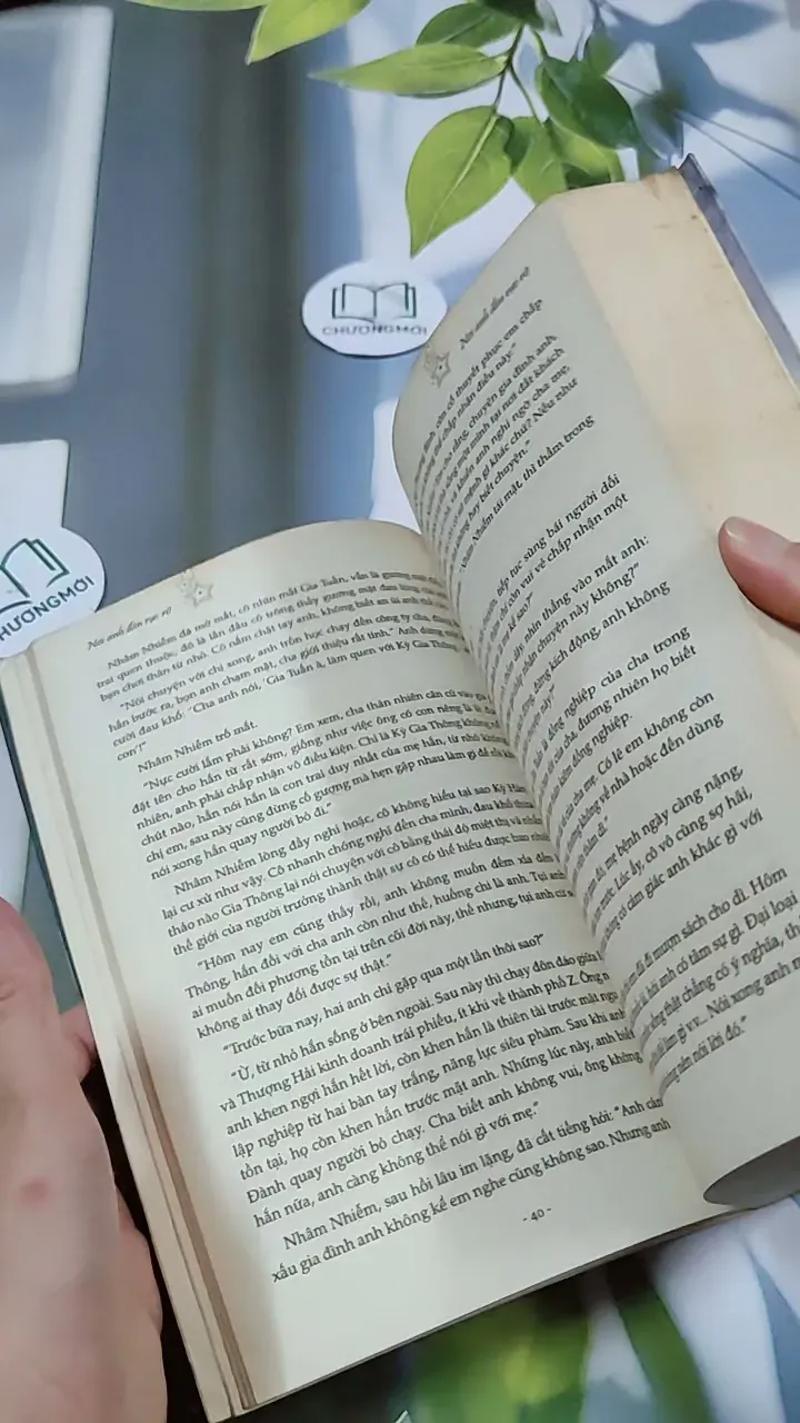 Nơi Ánh Đèn Rực Rỡ - Thanh Sam Lạc Thác 744762