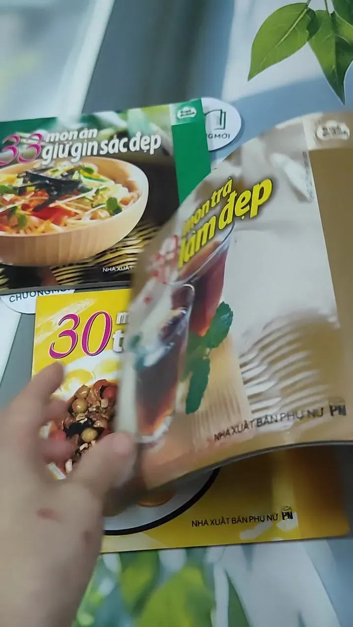 Combo Ẩm Thực: 30 Món Ngon Từ Thịt Bồ Câu,33 Món Ăn Giữ Gìn Sắc Đẹp, 30 Món Trà Làm Đẹp 727310