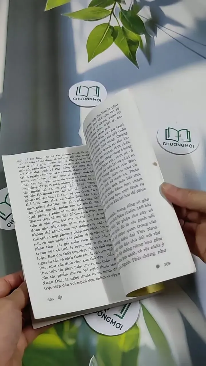 Lời Bình 79 Bài Thơ Của Bác Hồ - Lê Xuân Đức 705742