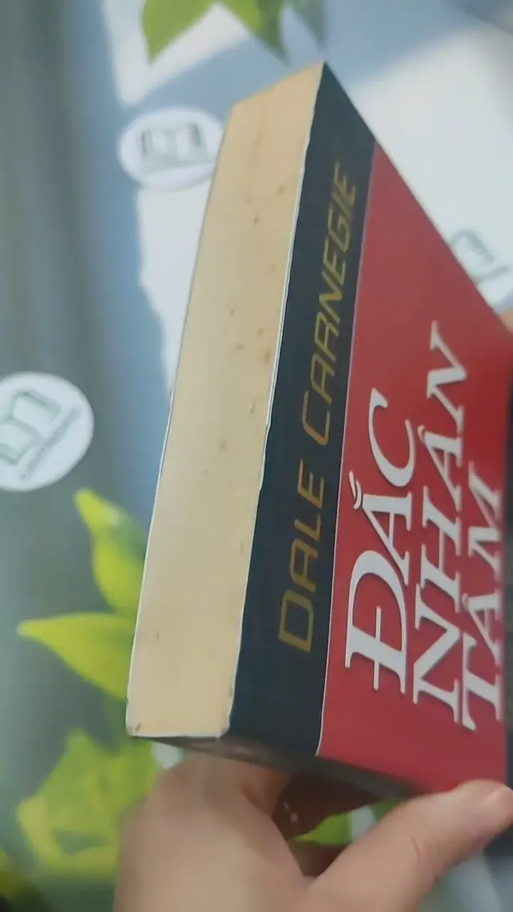 Đắc Nhân Tâm - Dale Carnegie 715580