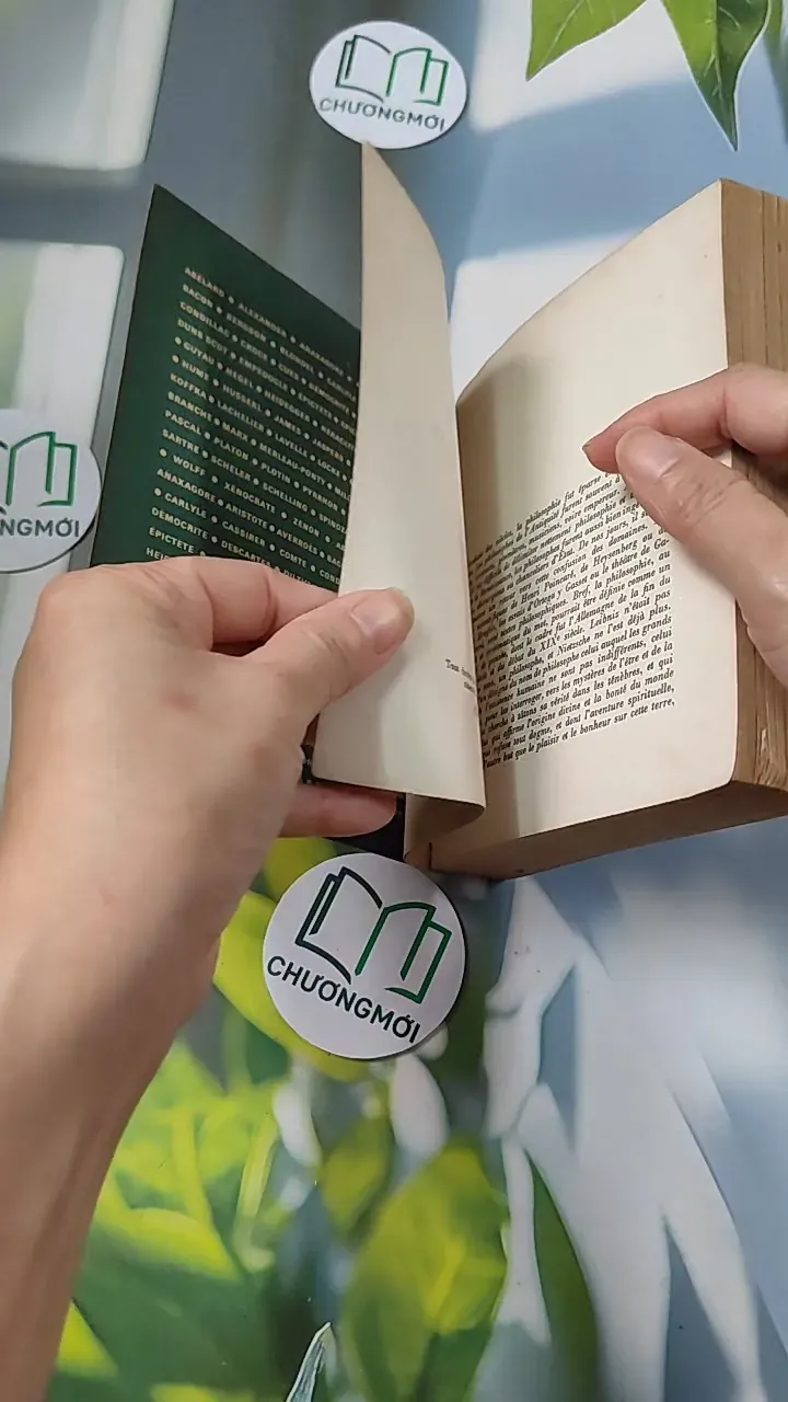 [MIỄN PHÍ BỌC SÁCH] [XƯA] Dictionnaire Illustré des Philosophes (1962) 754501