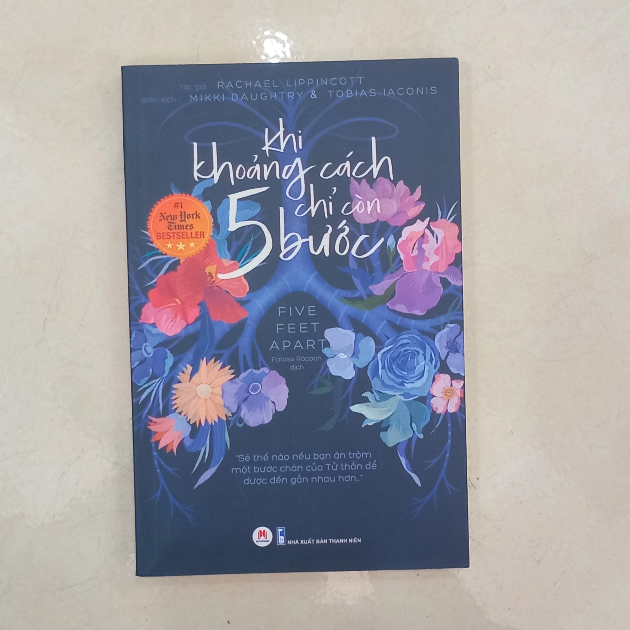 Khi khoảng cách chỉ còn 5 bước 📚