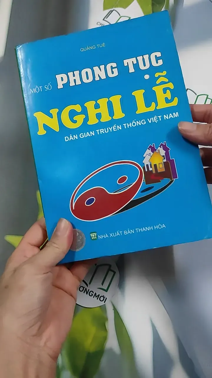 Một số phong tục nghi lễ dân gian truyền thống Việt Nam - Quảng Tuệ 776218