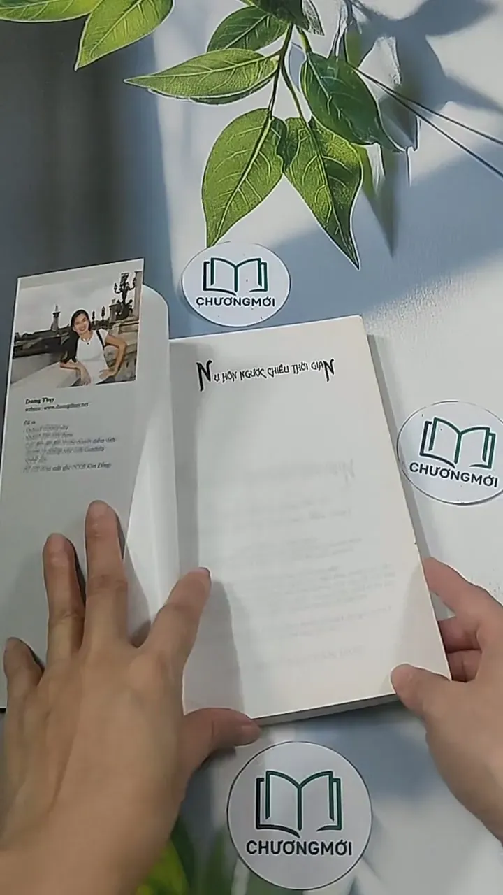 Nụ hôn ngược chiều thời gian - Dương Thụy 694928