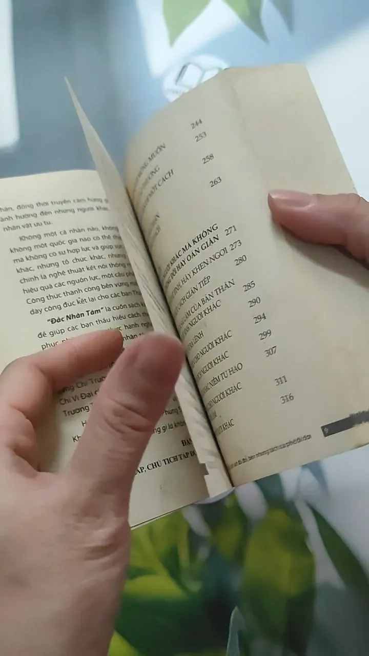 Đắc Nhân Tâm (Bản bỏ túi) - Dale Carnegie 787032