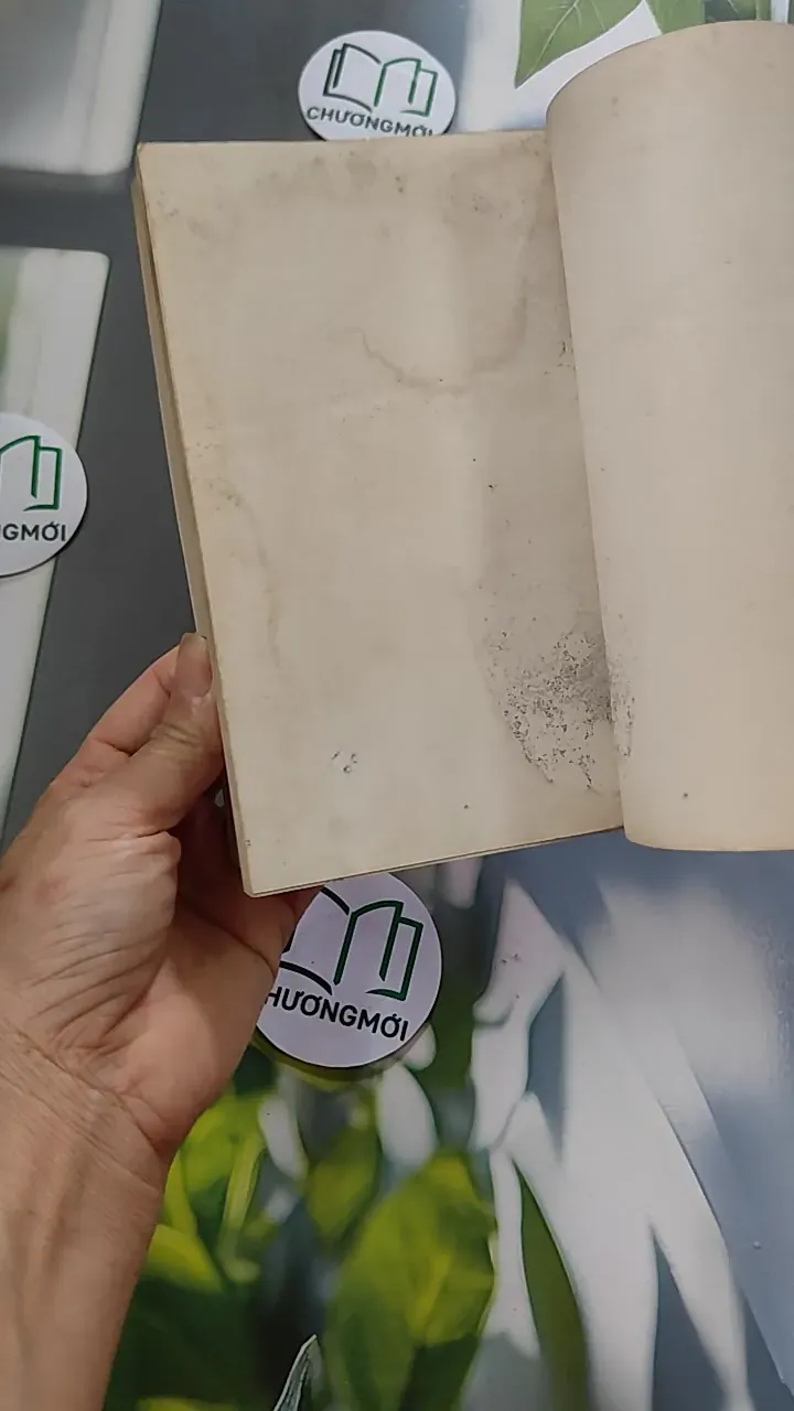 [MIỄN PHÍ BỌC SÁCH] [XƯA] Femmes d'hier et d'aujourd'hui (1984) - L. Kouznétsova 754465