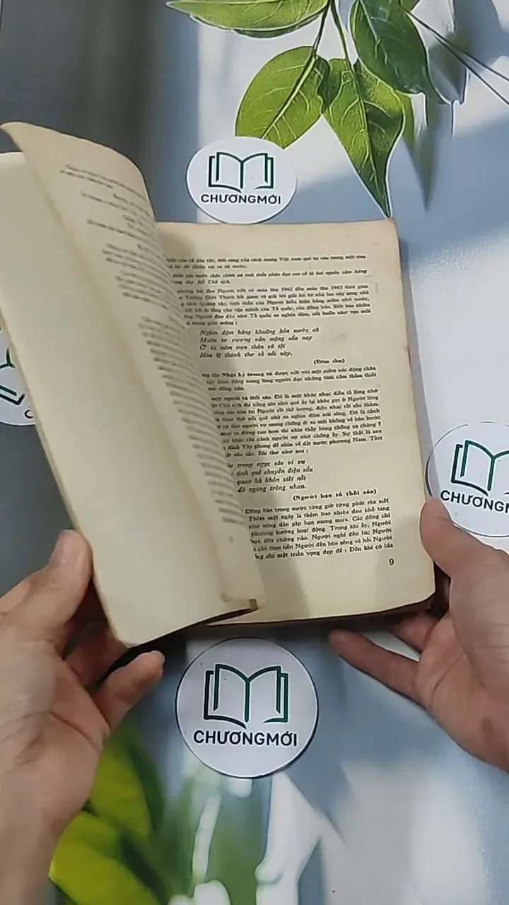 [MIỄN PHÍ BỌC SÁCH] Thơ Ca Hồ Chủ Tịch (1974) 674966