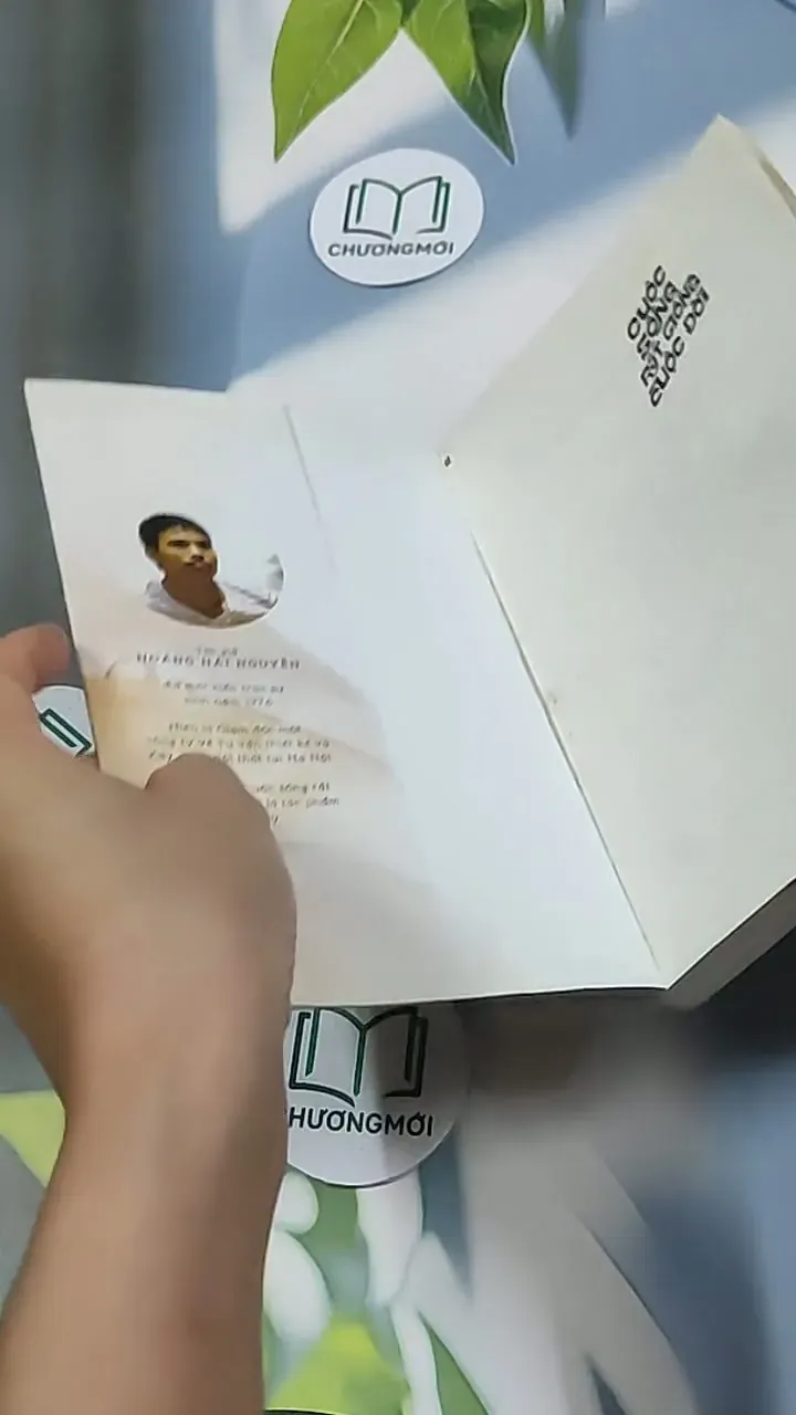 Cuộc sống rất giống cuộc đời 698587