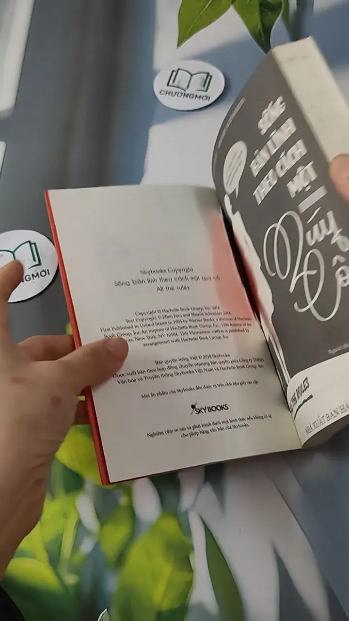 Sống Bản Lĩnh Theo Một Qúy Cô - Ellen Fein - Sherrie Schneider 727262